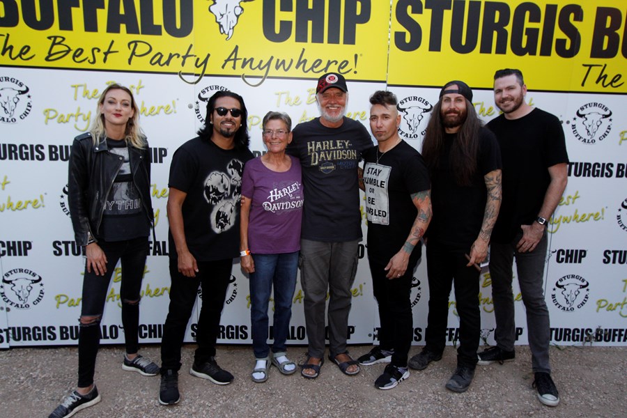View photos from the 2018 Meet-n-Greet Pop Evil Photo Gallery